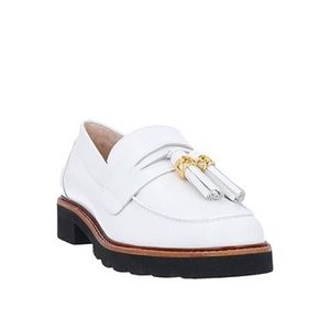 NEW Stuart Weitzman Manila Loafer 7.5 US